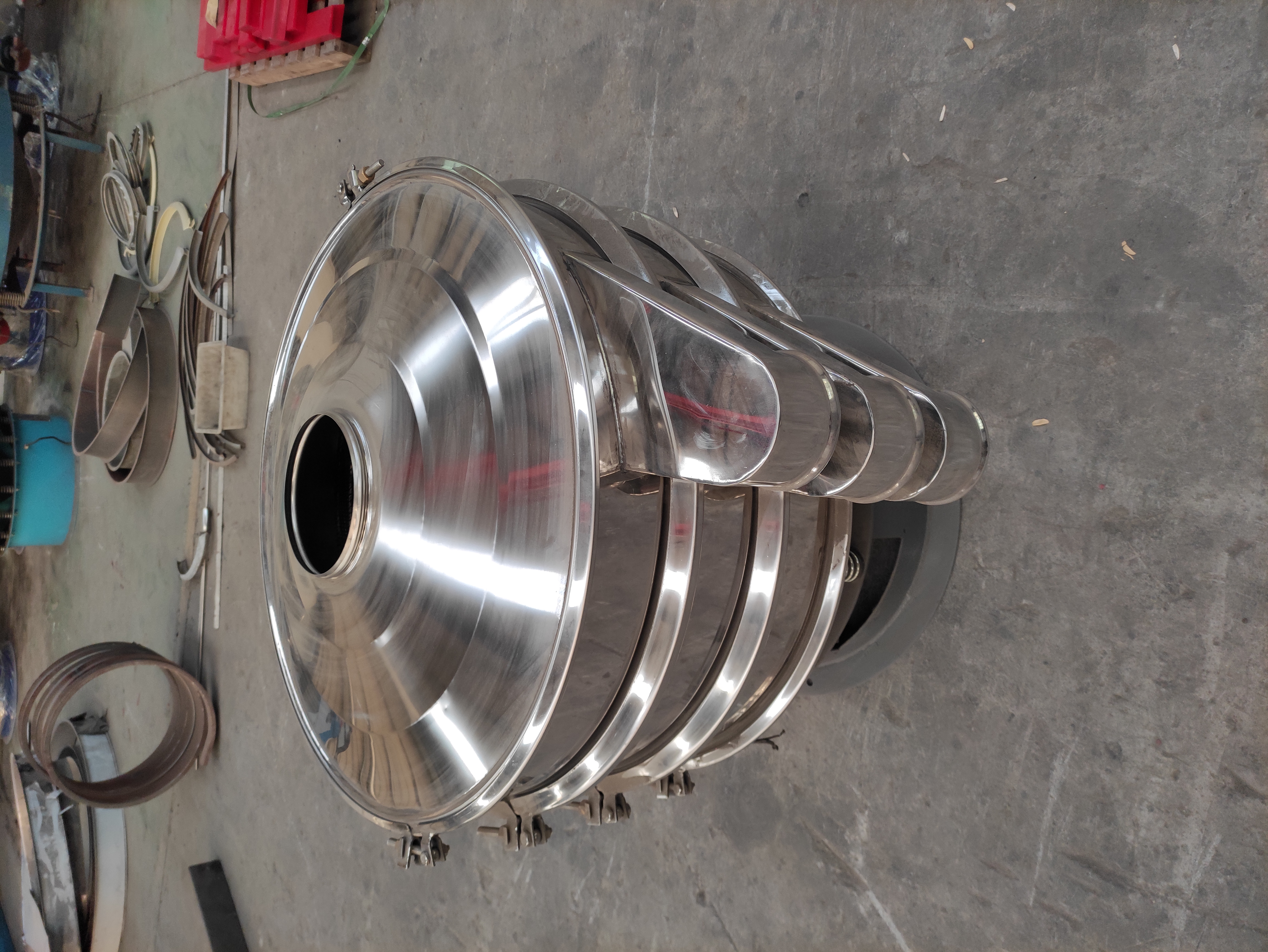 覆蓋全行業(yè)的篩分利器：旋振篩的多功能與高適配性